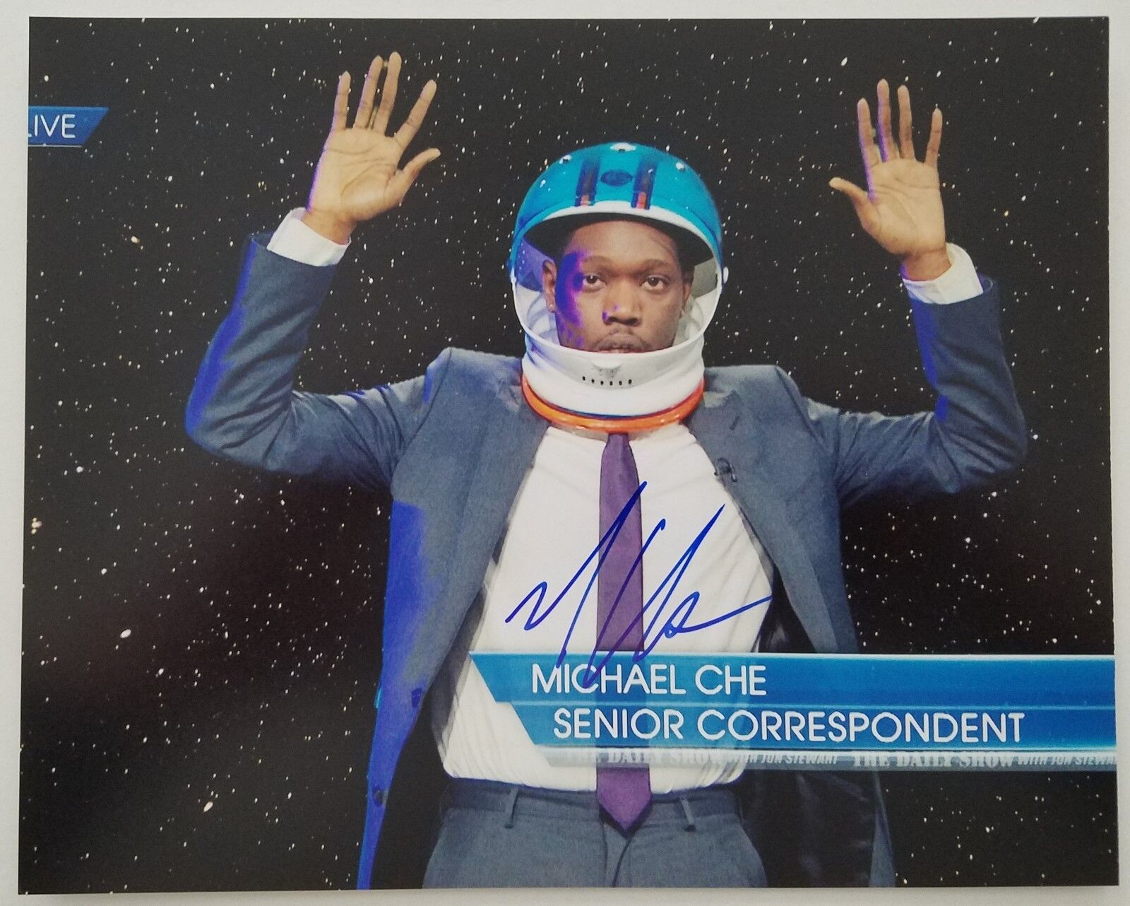 Michael Che Signed Saturday Night Live 8x10 Photo Poster painting SNL Top Five Comedian RAD