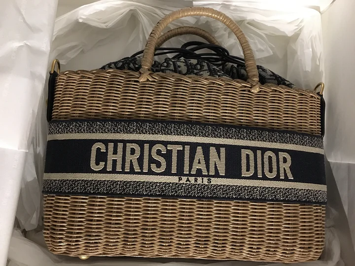 DIOR】新木優子さん愛用！夏スタイルにぴったり☆カゴバッグWICKER