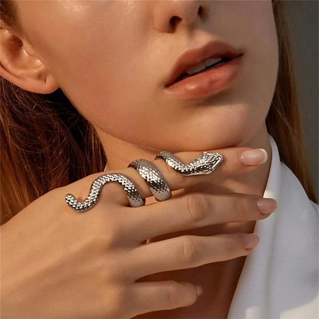 Wild and Elegant Snake Wrap Ring - Punk Retro Jewelry for Women