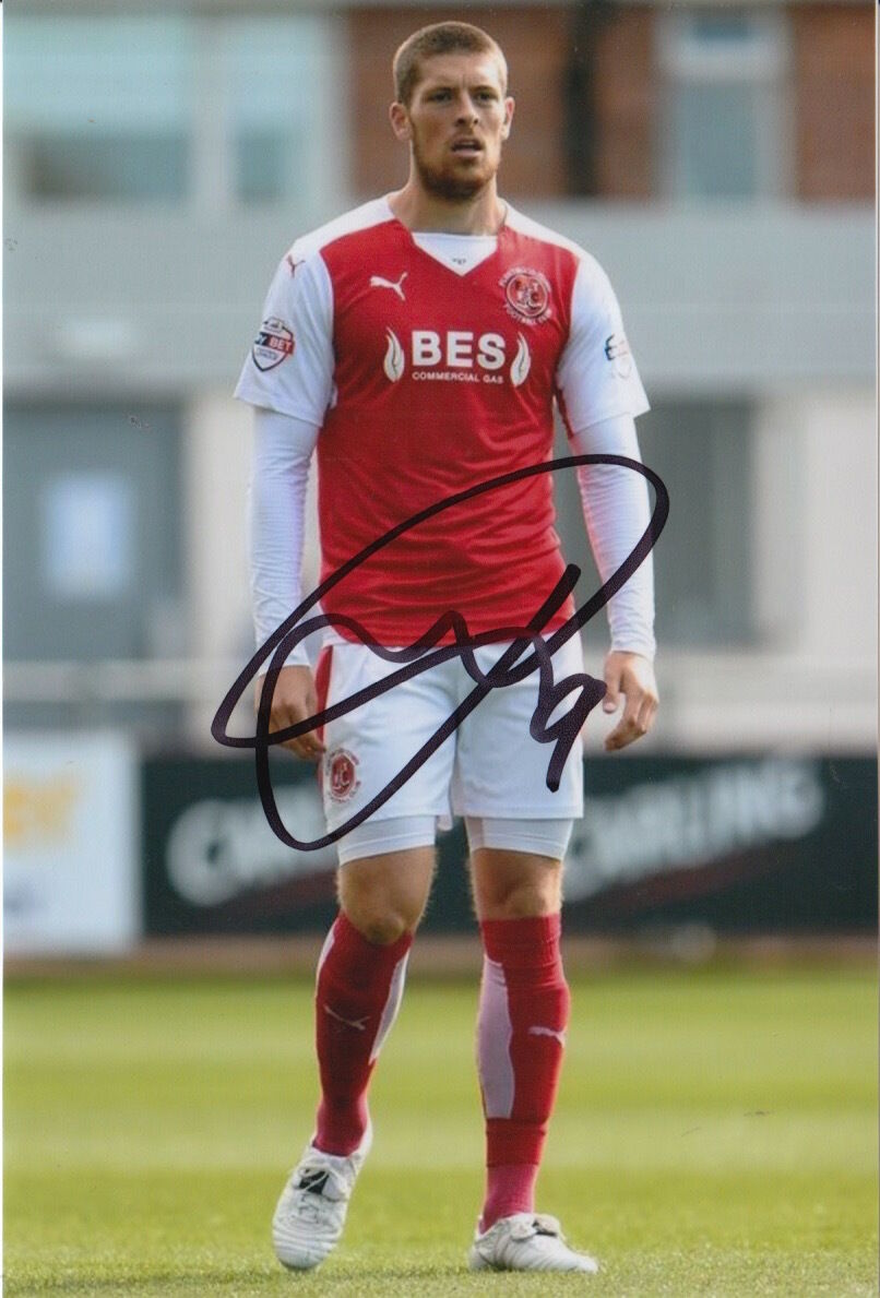 FLEETWOOD TOWN HAND SIGNED JAMIE PROCTOR 6X4 Photo Poster painting 1.