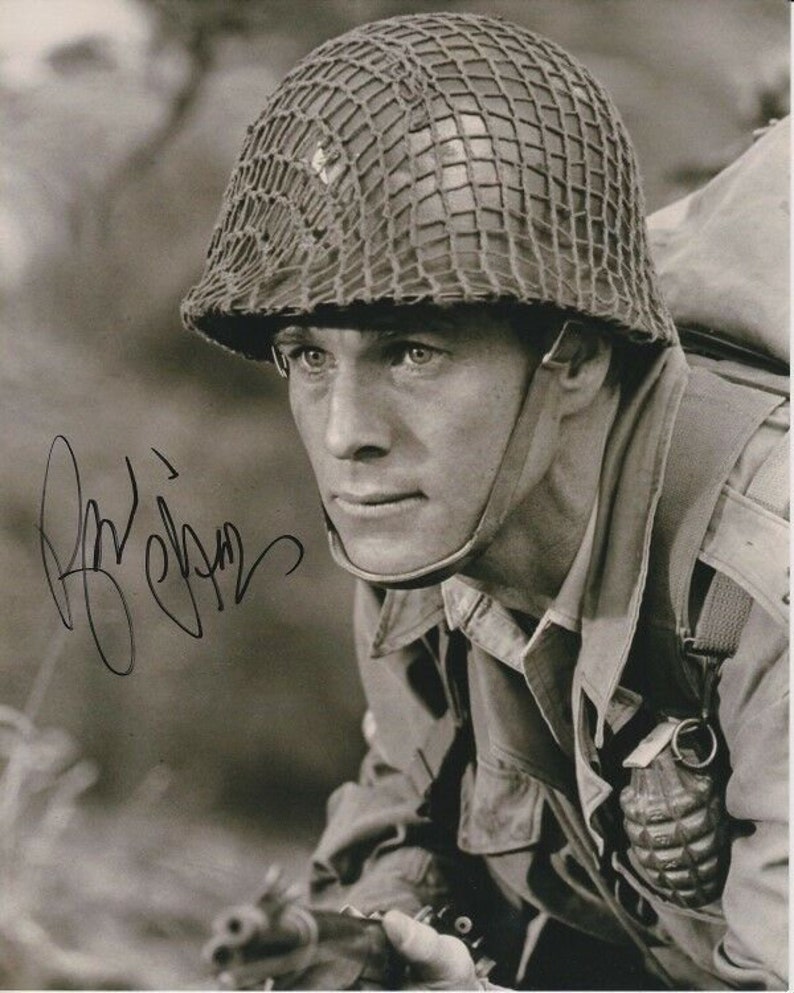 Ryan oneal signed autographed a bridge too far Photo Poster painting