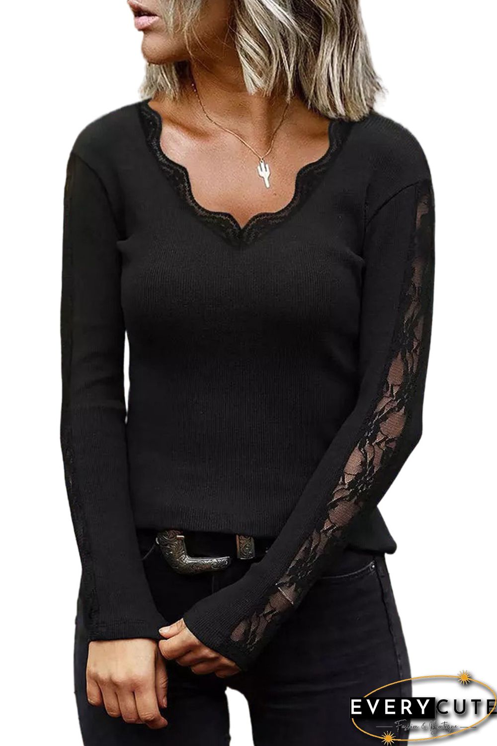 Lace Splicing Scallop V Neck Long Sleeve Blouse