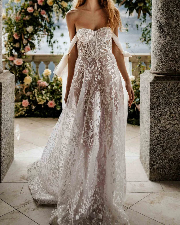 Wedding yarn evening dress