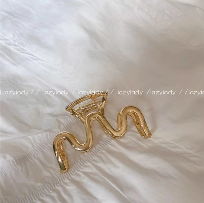 Casual Minimalist Women’s Star Solid Color Alloy Metal Hollow Out Hair Clip Hairpin Hair Claws