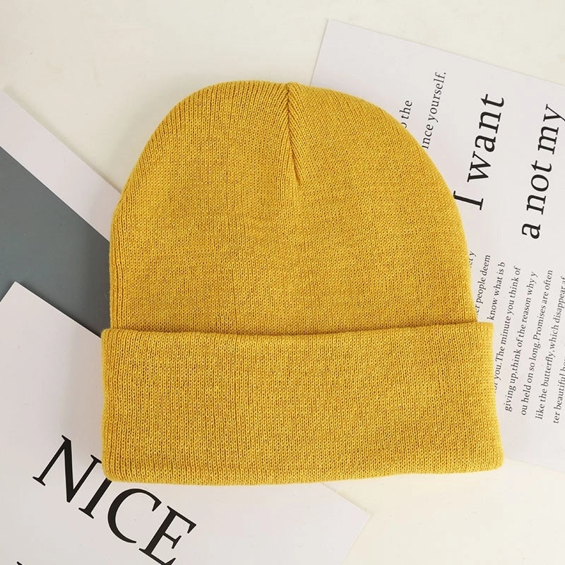 Unisex Minimalist Solid Color Eaveless Wool Cap