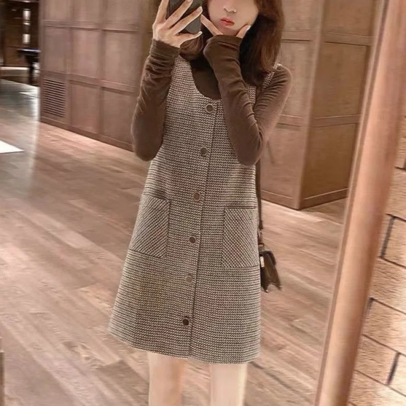 Toloer Toloer Foreign Style Reduce Age Show Thin Sweet Wind Autumn Warm New Style Hepburn Wind Temperament Fried Street Skirt Two Sets-Outfit Ideas