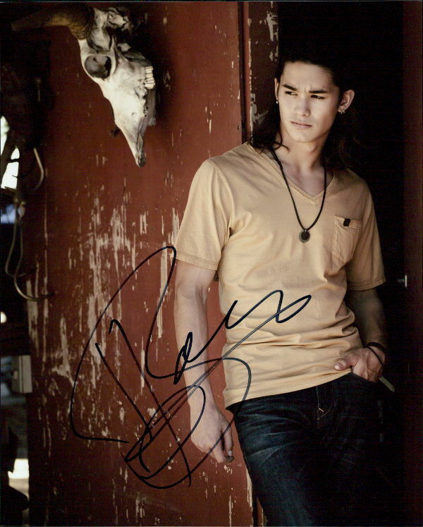 Booboo Stewart in-person shirtless signed 8x10 Photo Poster painting