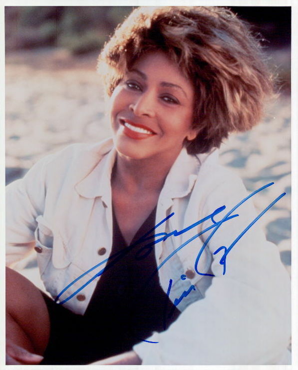 Tina Turner signed 8x10 Photo Poster painting in-person