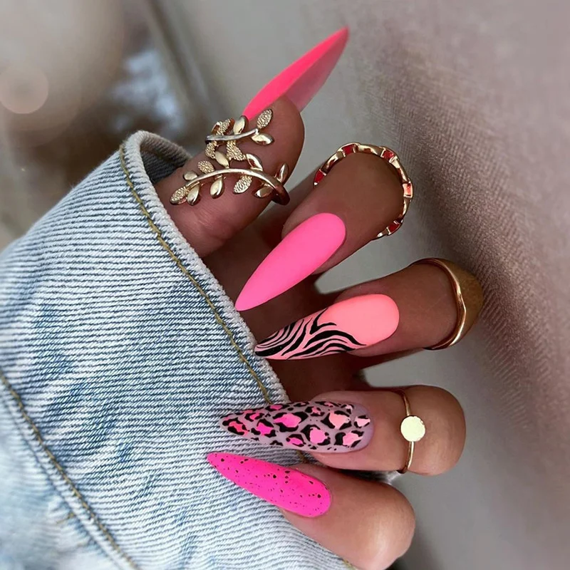 Bonusbuk 24Pcs French Fake Nails With Green Leaf Print Design Long Stiletto False Nail Wearabe Almond Press on Nails Full Cover Nail Tips