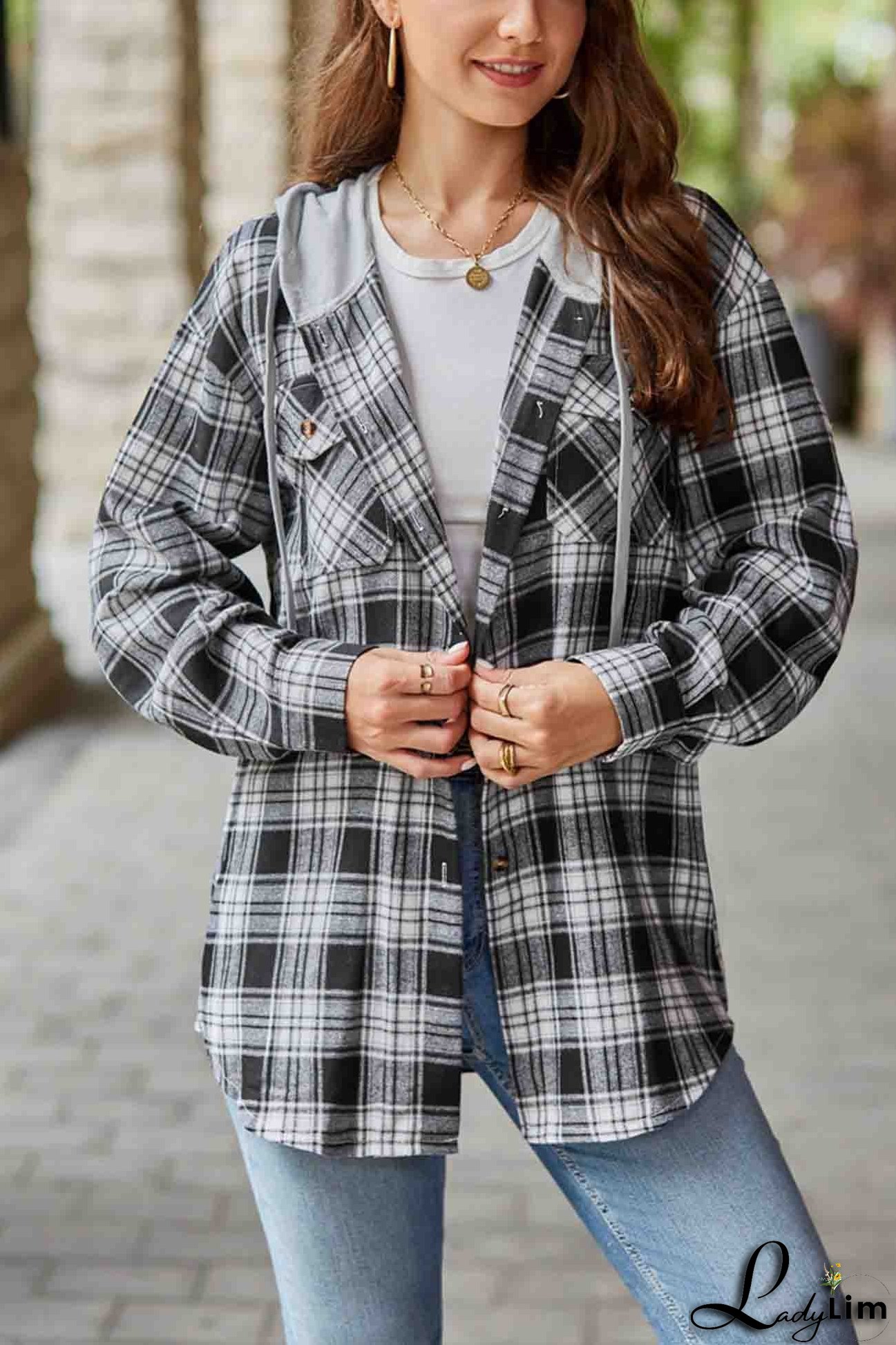 Modern and Comfortable Blouse