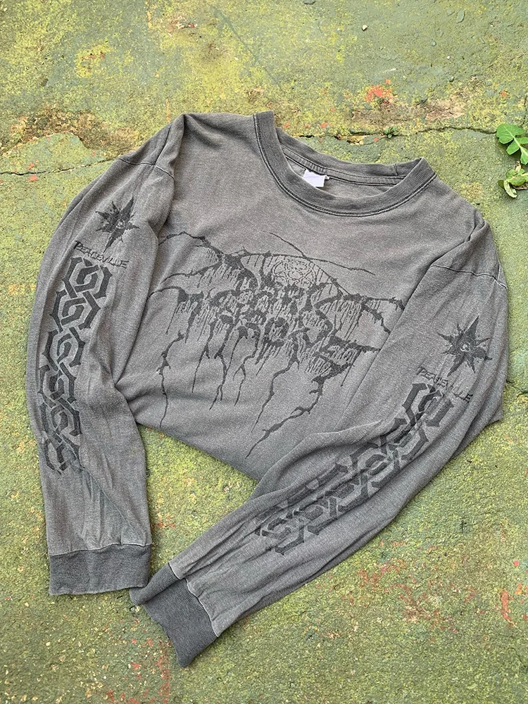 Retro Black Metal Old Long Sleeved T-shirt
