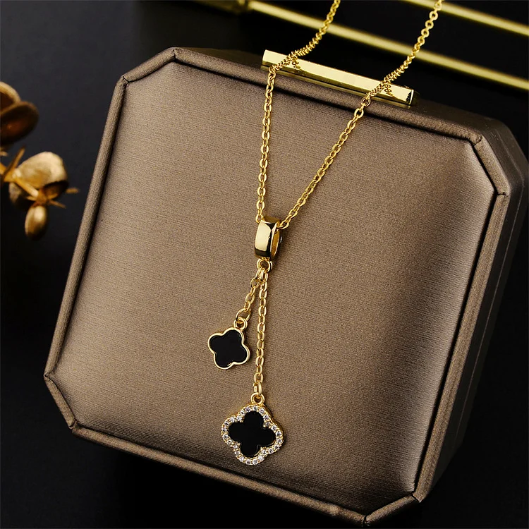 version of the latest fashion simple micro-inlaid zircon tassel four-leaf clover pendant titanium steel clavicle chain jewelry_ viptrois
