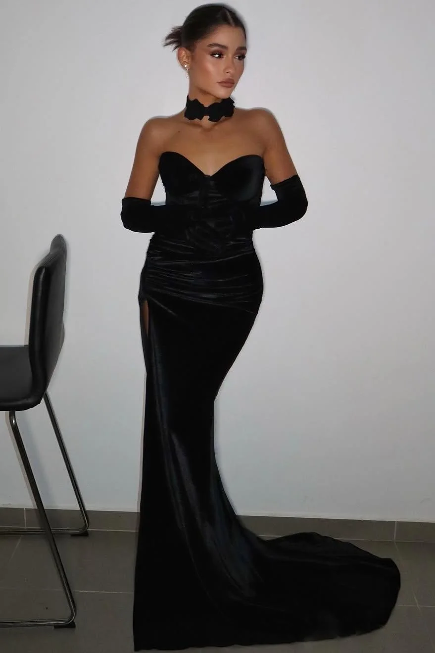 Miabel Shinning Black Velvet Strapless V Neck Meramaid Pleated Prom Dress with Gloves 