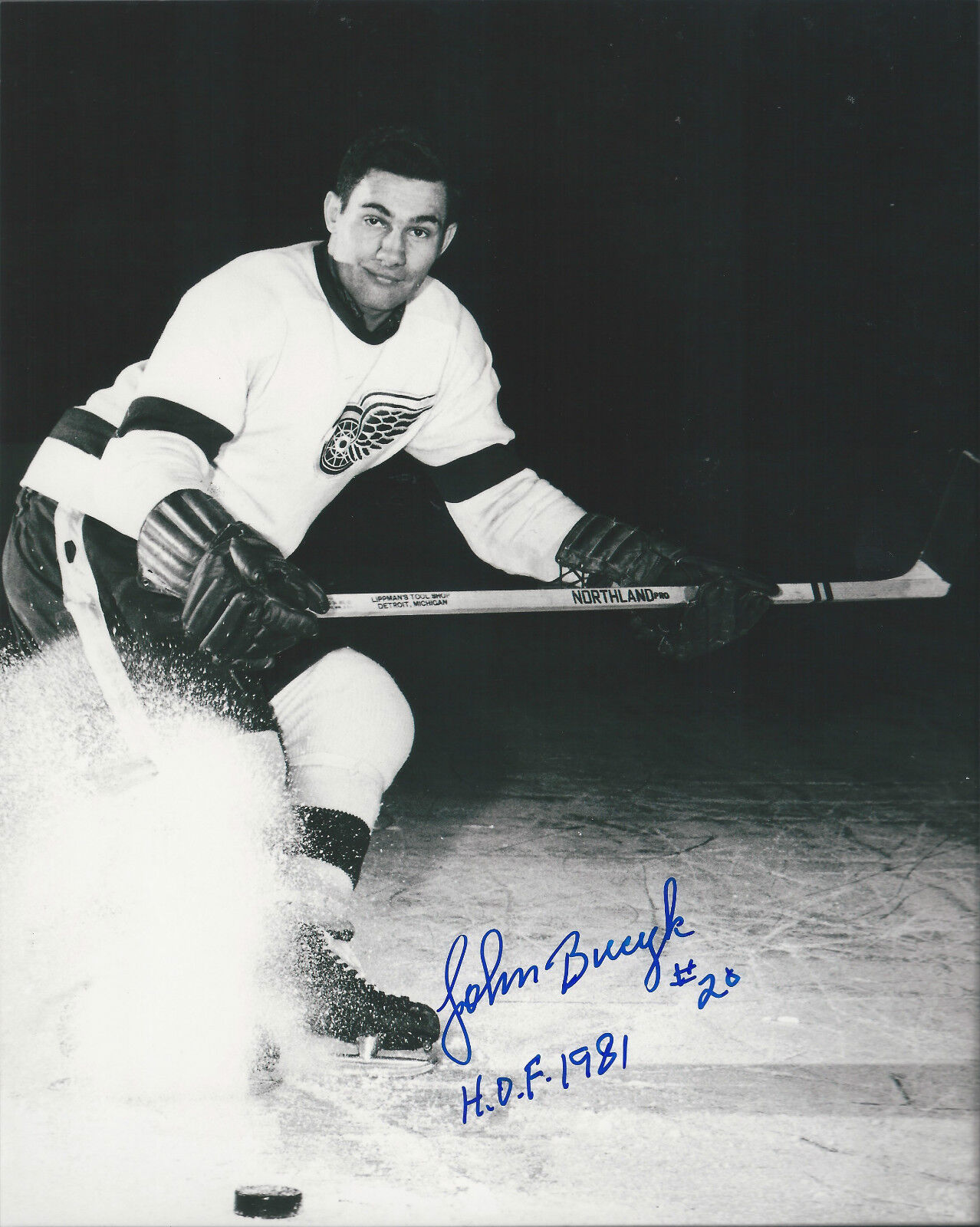 GFA Detroit Red Wings * JOHNNY BUCYK * Signed 8x10 Photo Poster painting AD2 COA