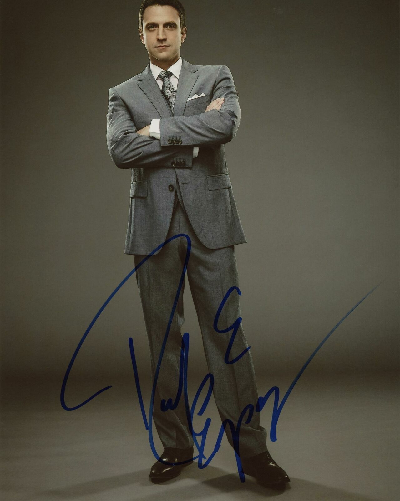 Raul Esparza Autographed Signed 8x10 Photo Poster painting ( Law and Order SVU ) REPRINT