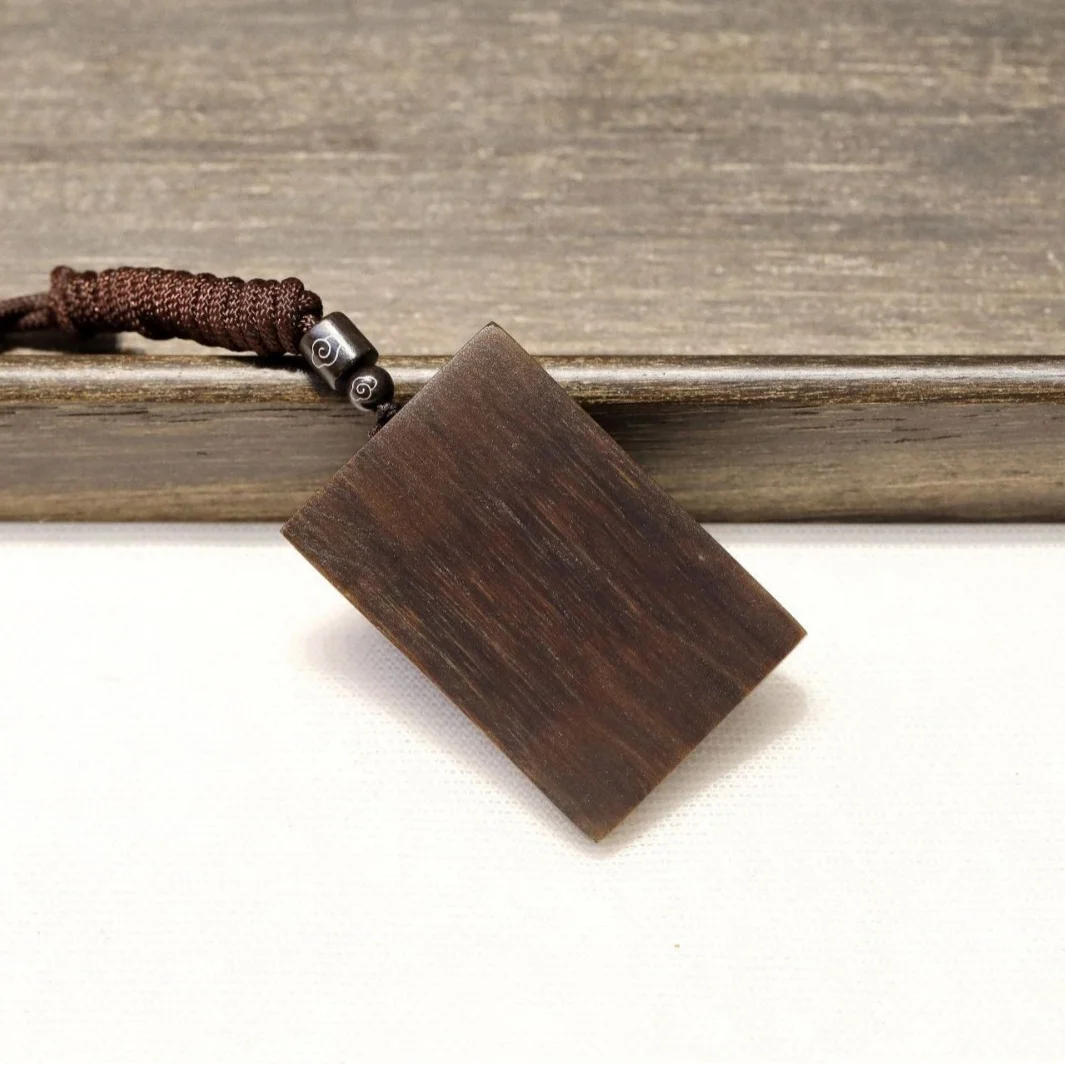 Fusen Red Clay Agarwood Sinking Grade Finely Carved Dragon Amulet Pendant Necklace