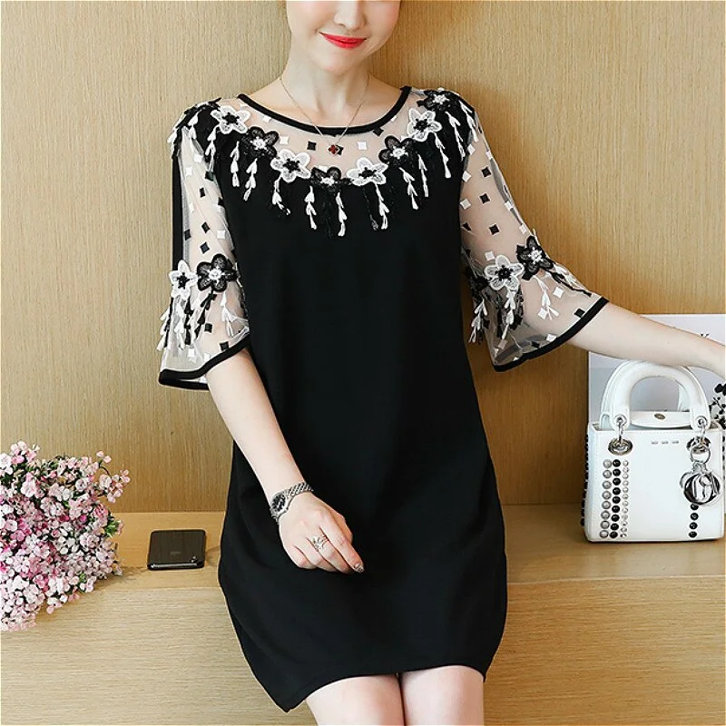 Office Lady O-Neck Black Dress Women Dress Spring New Straight Patchwork Lace Dress Elegant Half Flare Sleeve Plus Size 2724