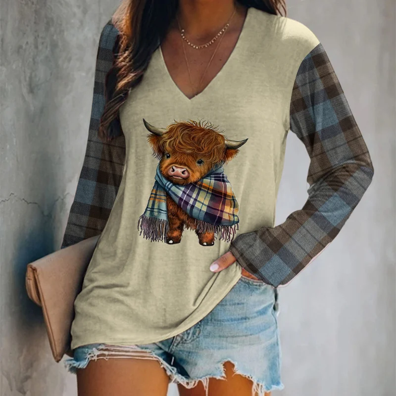 Vintage Tribal Highland Cow Art V Neck T-Shirt