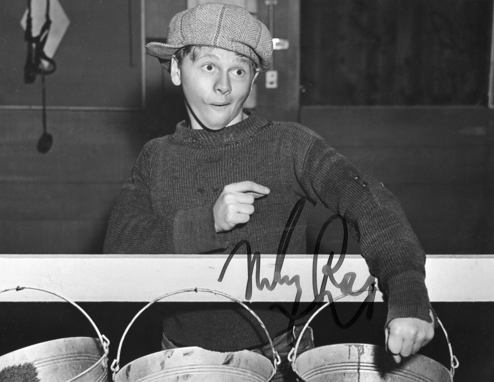 MICKEY ROONEY AUTOGRAPHED ORIGINAL STUDIO Photo Poster painting