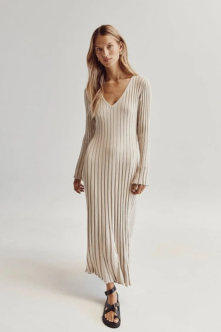 😍V-NECK Long Sleeved Knit Midi Dress  (Buy 2 For 15% OFF & Free Shipping)