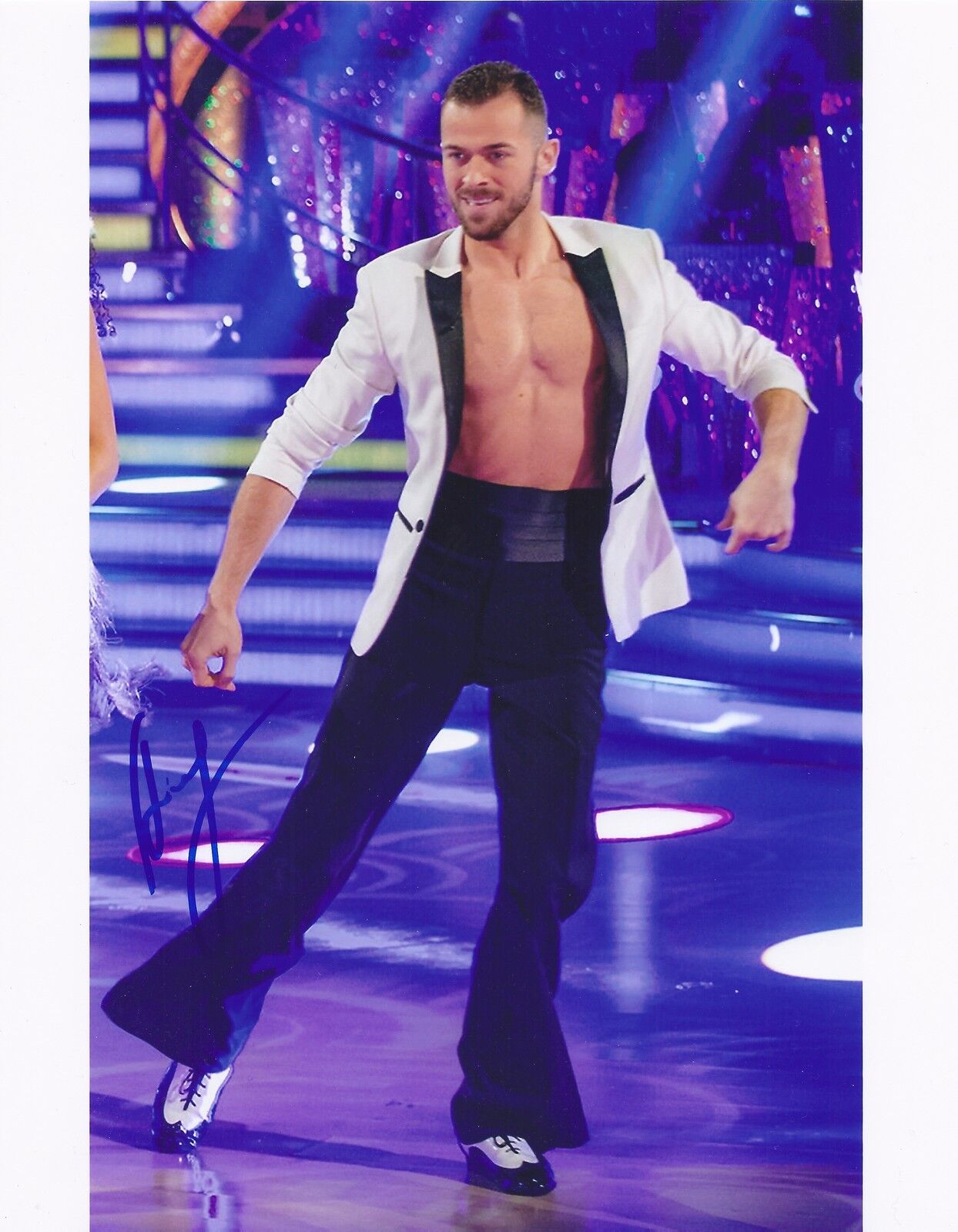 ARTEM CHIGVINTSEV -STRICTLY COME DANCING - SIGNED 8x10 Photo Poster painting - UACC RD AUTOGRAPH