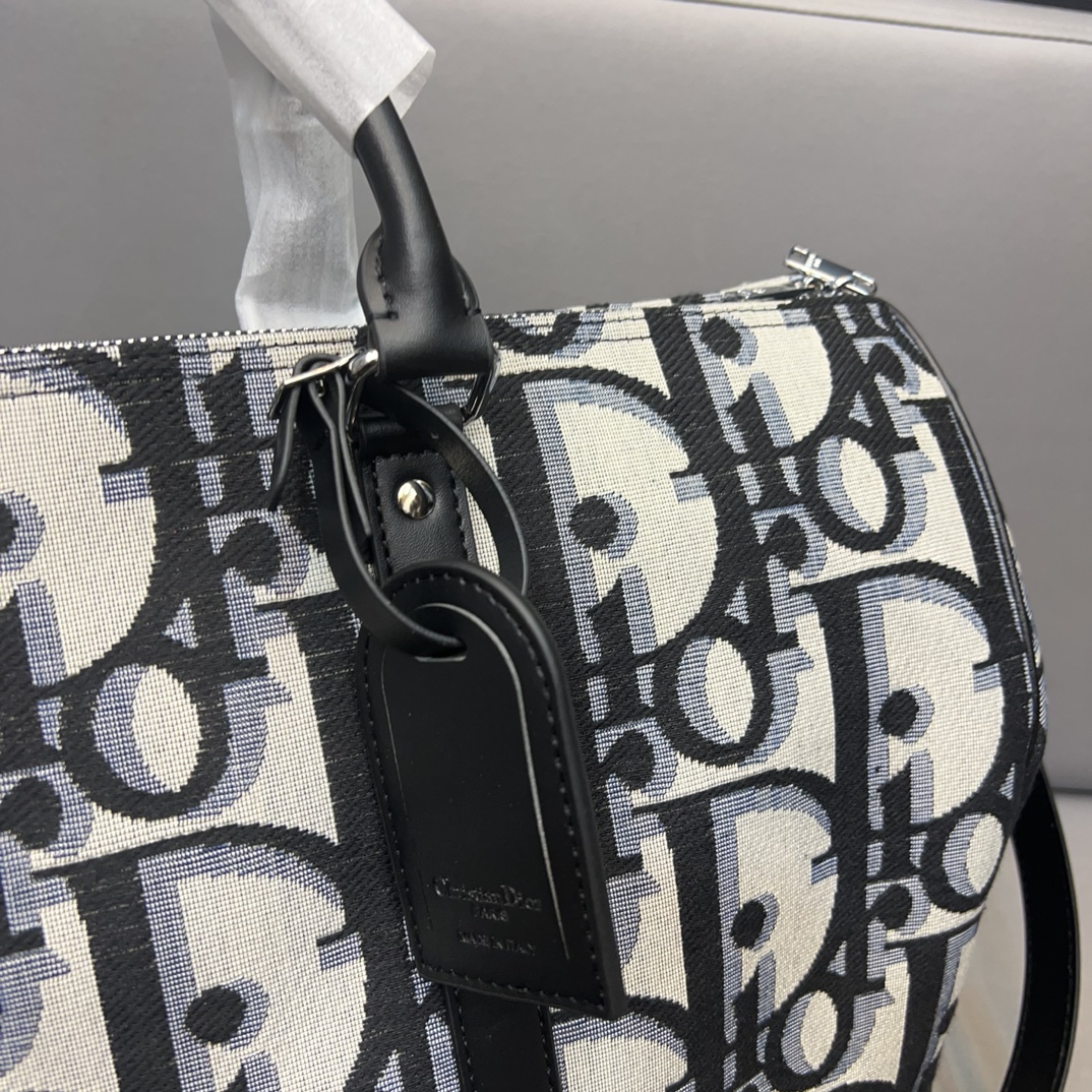 45715be85bbd8eab8b4b7c7b0c847358