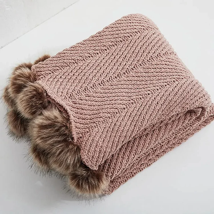 KnitPom - Adorable Pompon Chenille Blanket Radinnoo.com