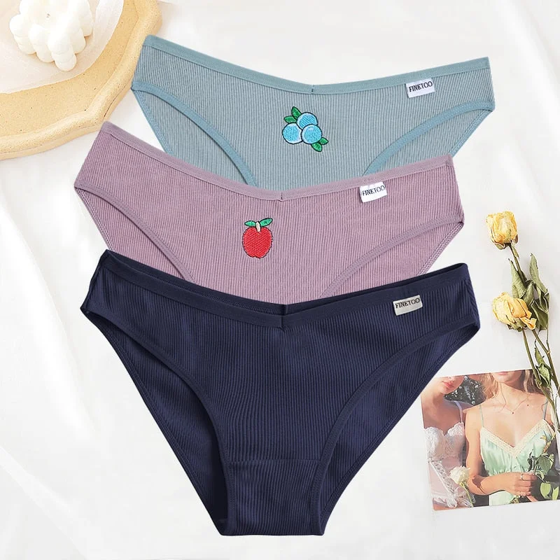 FINETOO 3PCS/Set Women Cotton Embroidery Fruit Panties Underwear V Waist Female M-XL Woman's Briefs Pantys Intimates Lingerie