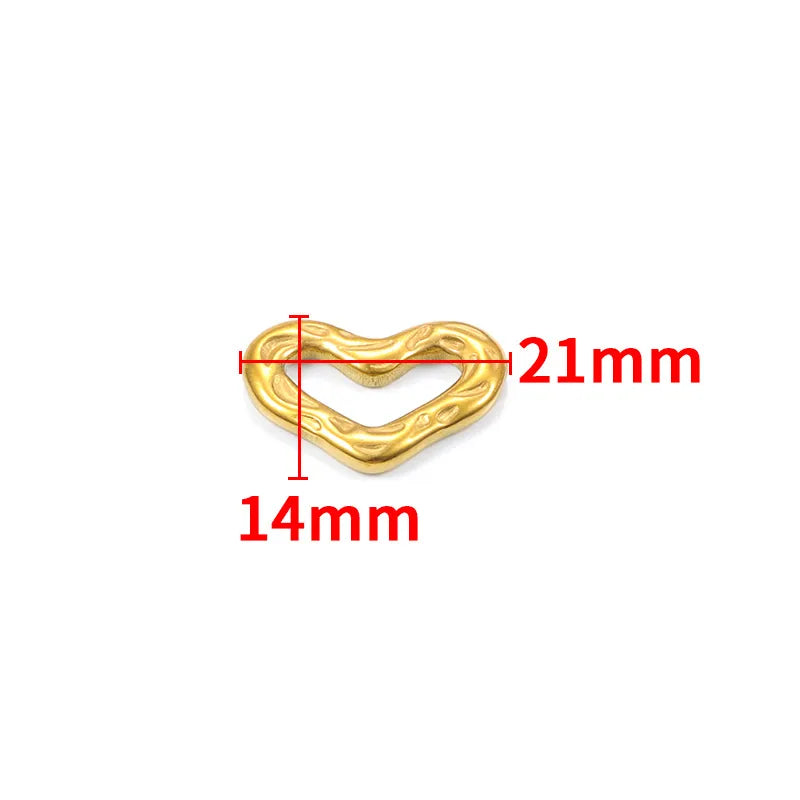 1 Piece 16.5*16.5mm 16.5*21.5mm 18*22.5mm Hole 1~1.9mm Hole 2~2.9mm 304 Stainless Steel 18K Gold Plated Moon Heart Shape Solid Color Jewelry Accessories Pendant