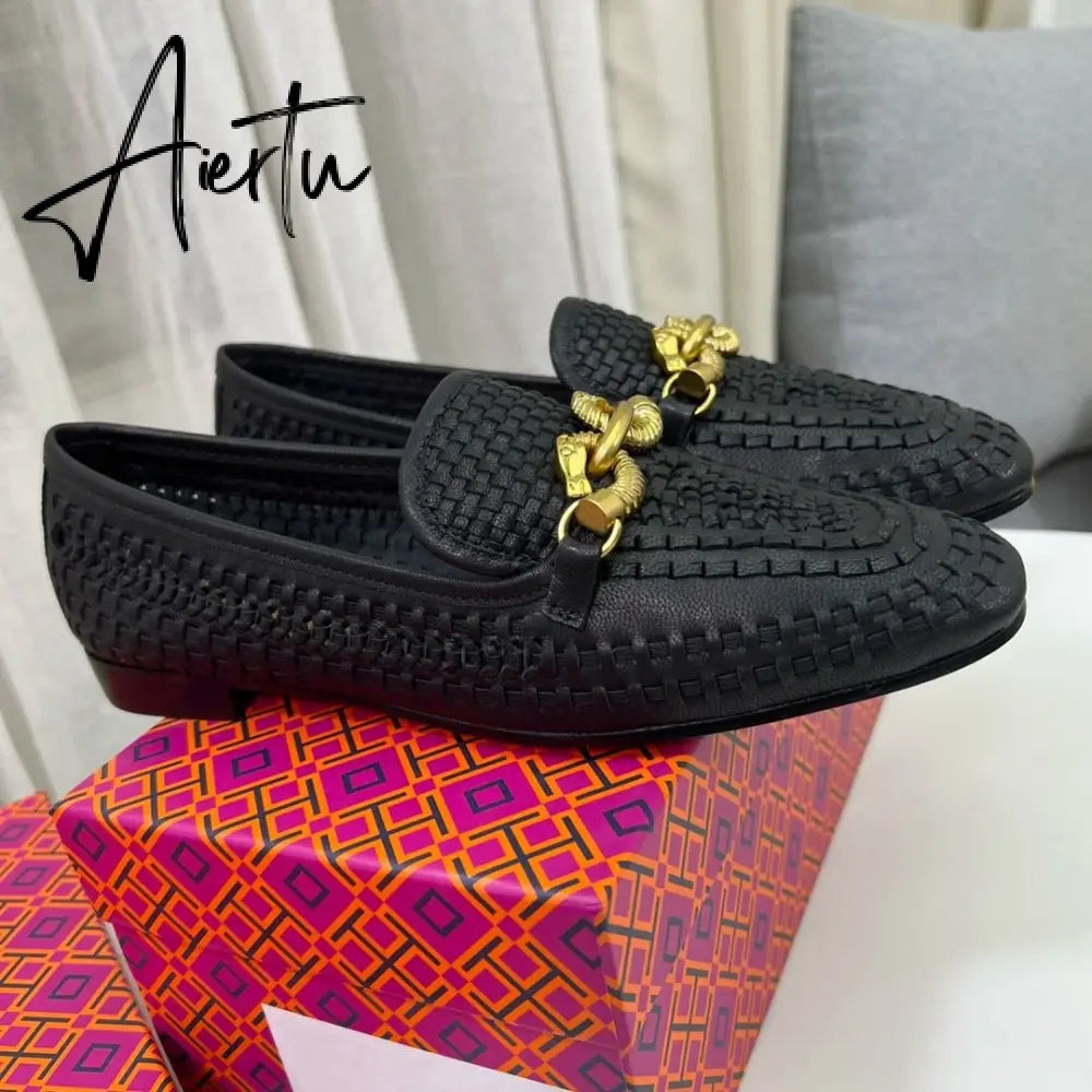 Aiertu Weaves Shoes Women Spring Autumn Genuine Leather Loafers Hollow Flats Metal Decoration Designer Shoes Slip-on Zapatillas Mujer Aiertu