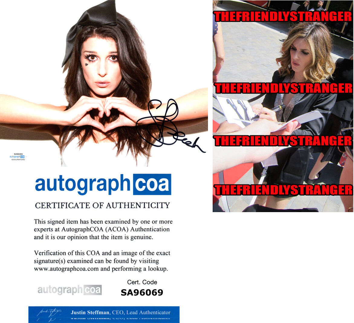 SHENAE GRIMES BEECH signed 8X10 Photo Poster painting e PROOF - Hot SEXY 90210 Degrassi ACOA COA