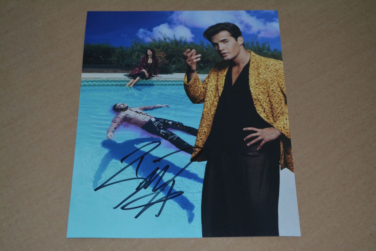 BILLY ZANE signed autograph In Person 8x10 ( 20x25 cm)