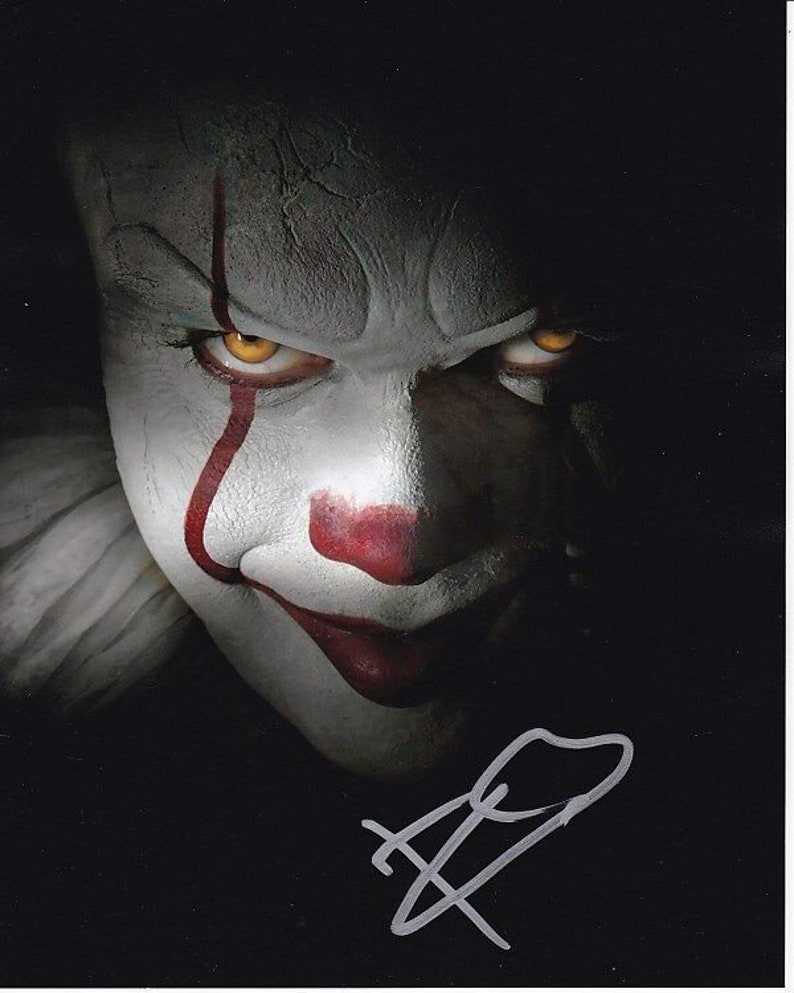 Bill skarsgard signed autographed stephen kings it pennywise clown 8x10 Photo Poster painting