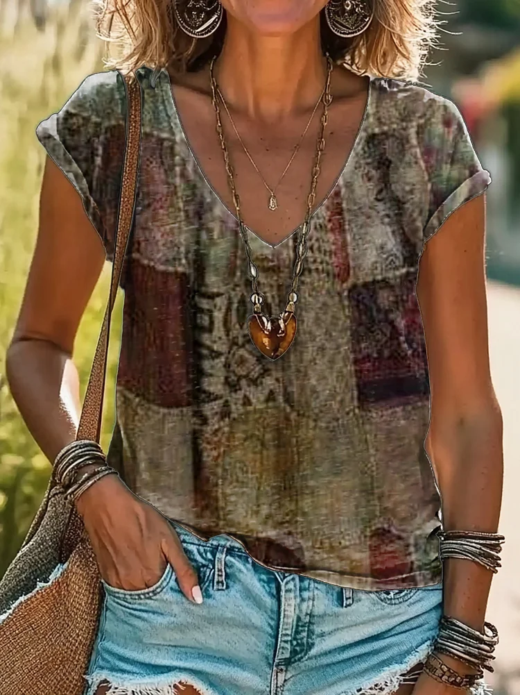 Women's Vintage Patchwork Graphic Art Print Cotton V Neck T-Shirt