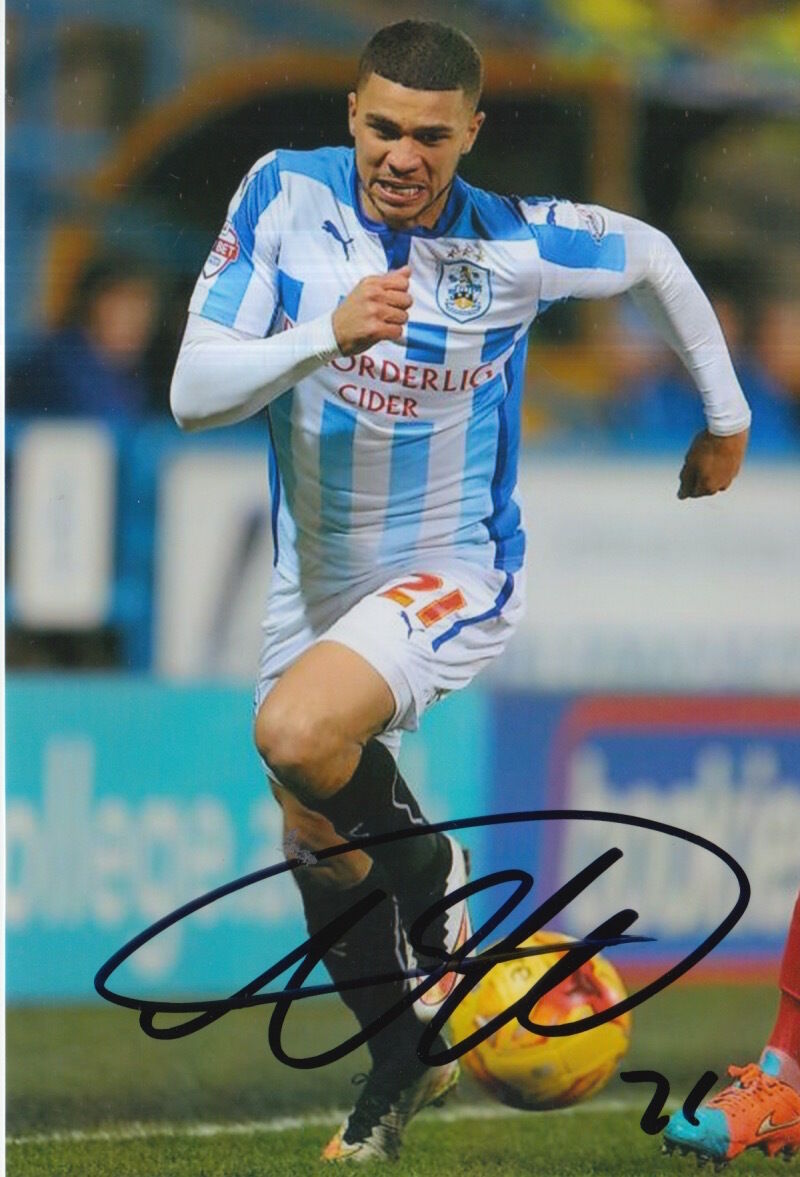 HUDDERSFIELD TOWN HAND SIGNED NAHKI WELLS 6X4 Photo Poster painting 1.