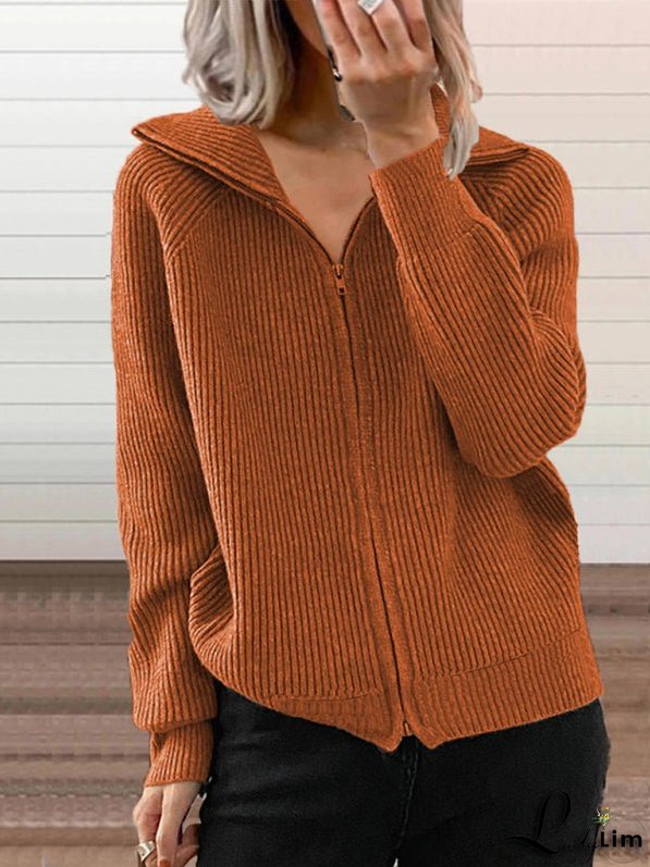 Cozy and stylish Cardigan