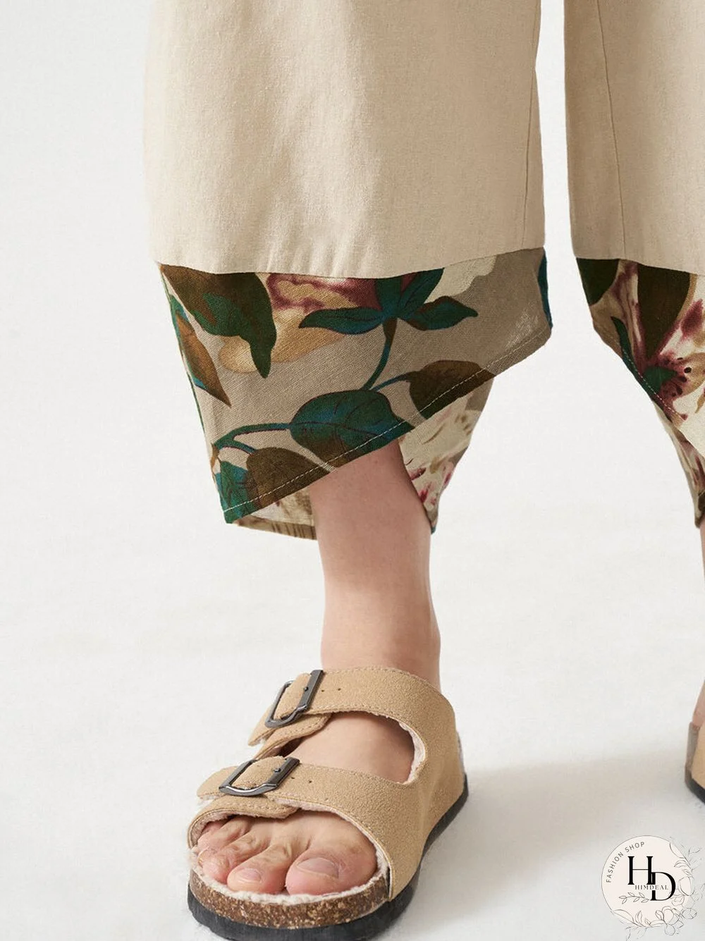 Women Leaves Stitch Elastic Waist Pocket Crop Pants