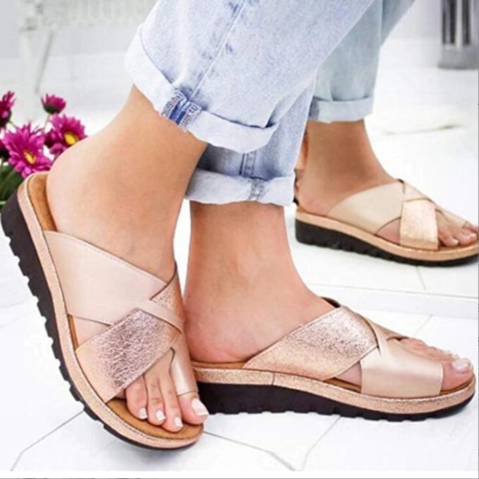 Qengg New Women Sandals All-match Fashion Comfy Platform Flat Shoes Soft Sole Casual Orthopedic Bunion Corrector Slippers Zapatos Nina