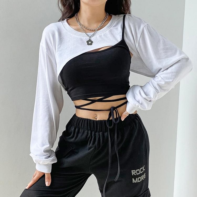 GRUNGE FAKE 2 PIECES LONG SLEEVE BLACK AND WHITE CROP TEE
