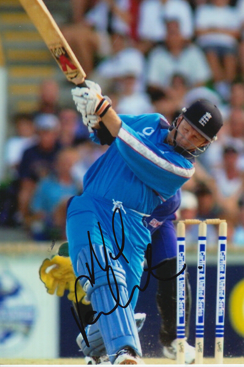 ENGLAND CRICKET HAND SIGNED NEIL FAIRBROTHER 6X4 Photo Poster painting 1.