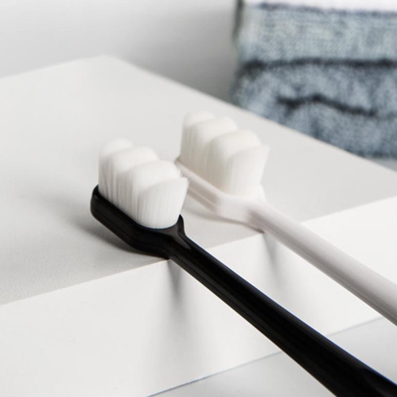 Ultra-soft toothbrush (over 10,000 bristles)