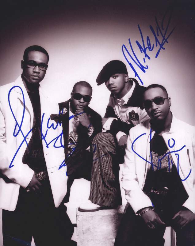 Bad-Boy 112 authentic signed rap 8x10 Photo Poster painting W/Certificate Autographed (A0001)