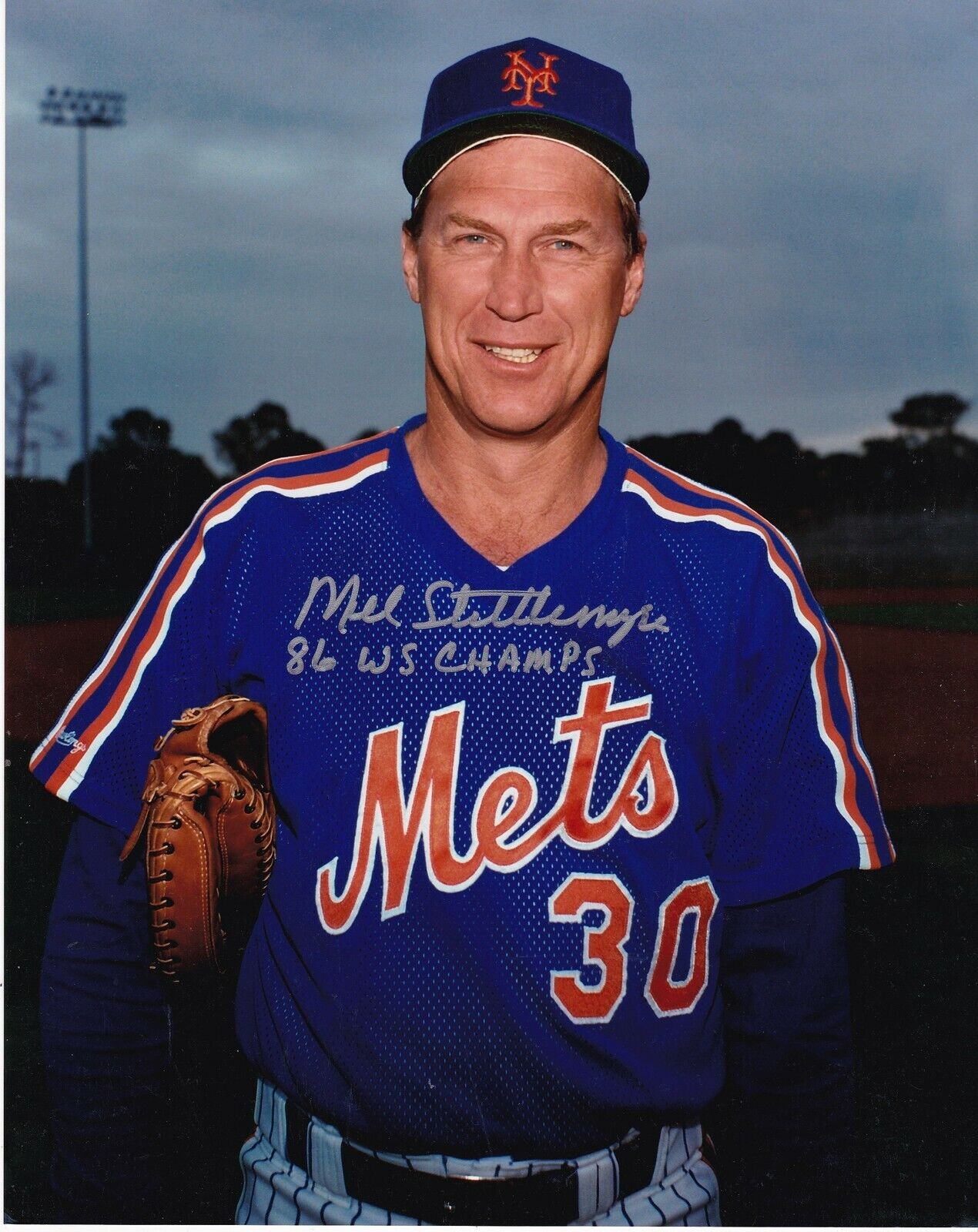 MEL STOTTLEMYRE NEW YORK METS 1986 WS CHAMPS ACTION SIGNED 8x10