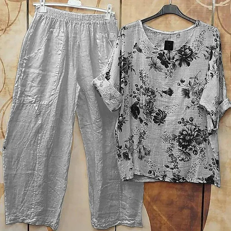 VChics Floral Print Crew Neck Two Piece Set
