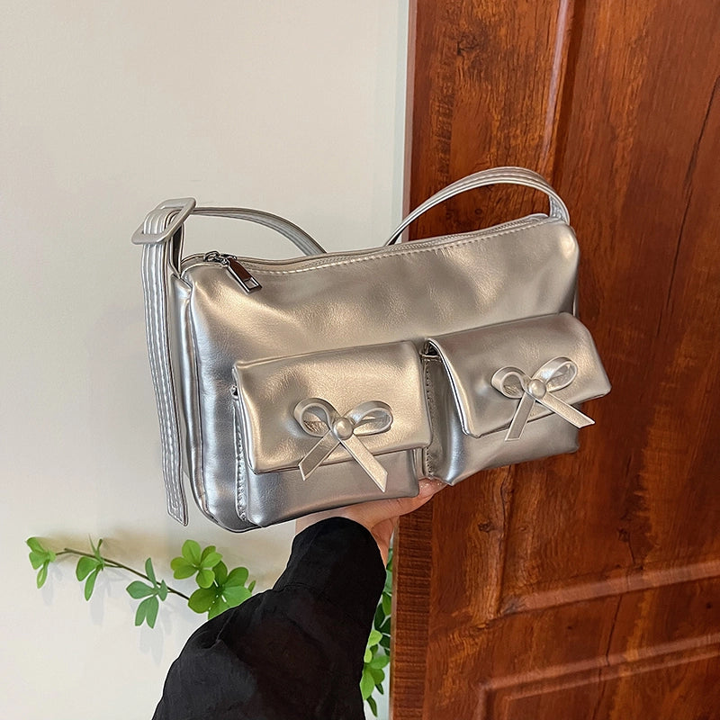 Women’s Medium Pu Leather Solid Color Streetwear Square Zipper Underarm Bag