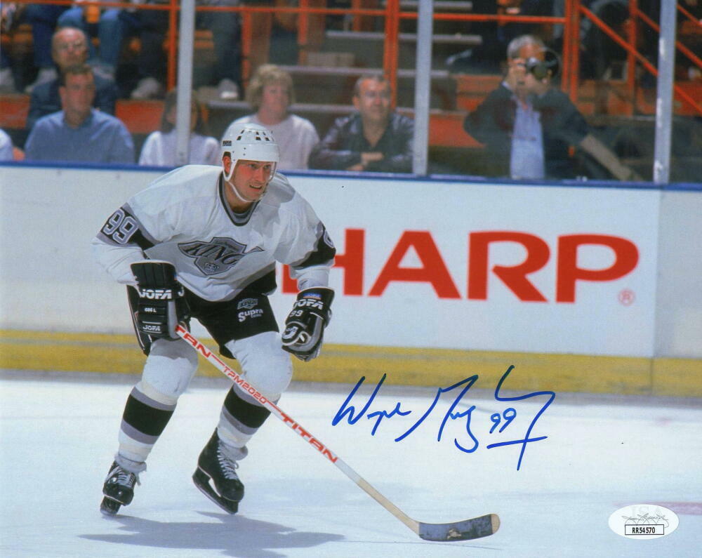 WAYNE GRETZKY SIGNED AUTOGRAPH 8X10 Photo Poster painting - THE GREAT ONE W/ FULL SIGNATURE! JSA