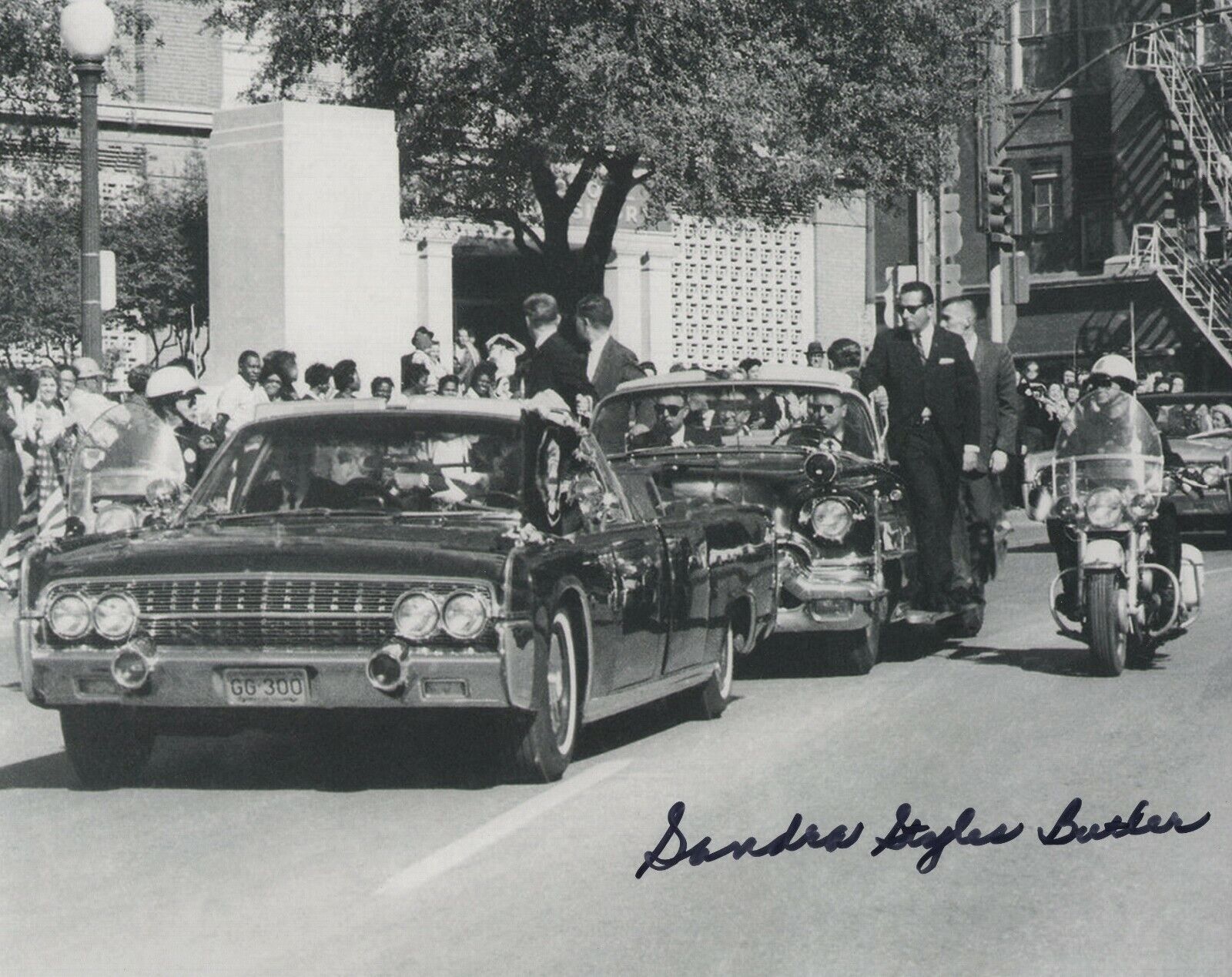 SANDRA STYLES SIGNED AUTOGRAPH JFK ASSASSINATION WITNESS 8X10 Photo Poster painting