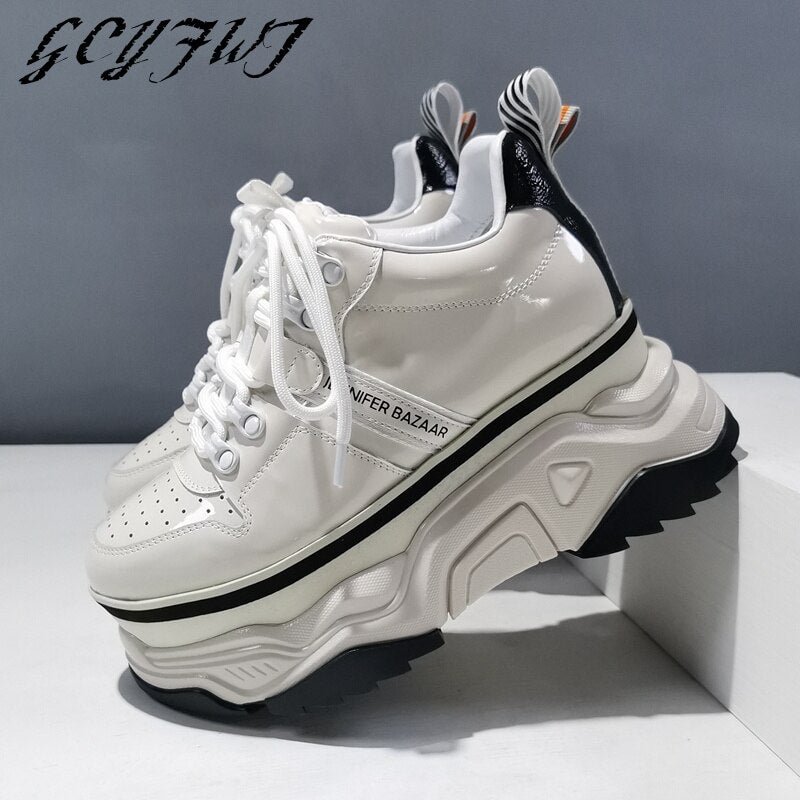 Women Sneakers Thick Bottom Lace-Up Round Toe Breathable Girl Shoes Increase Mixed Colors Fashion Flat Platform Ladies Sneakers