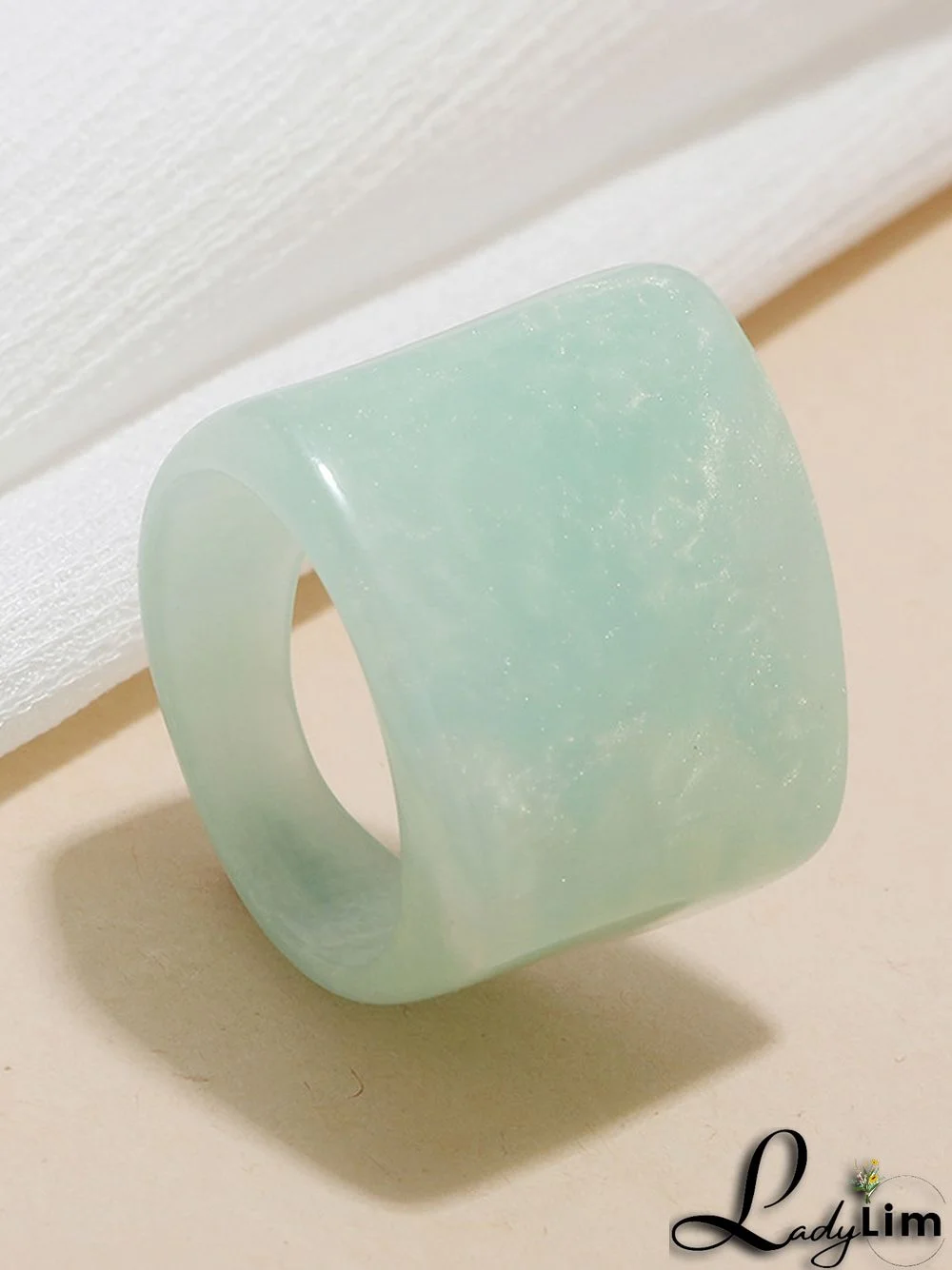 Original Vintage 6 Colors Acrylic Geometric Ring