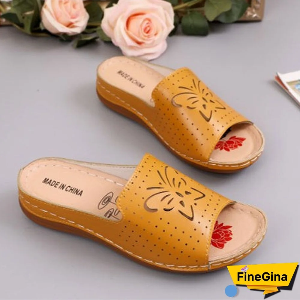 Women's Summer Wedge Hollow Pattern Retro Outdoor Slippers